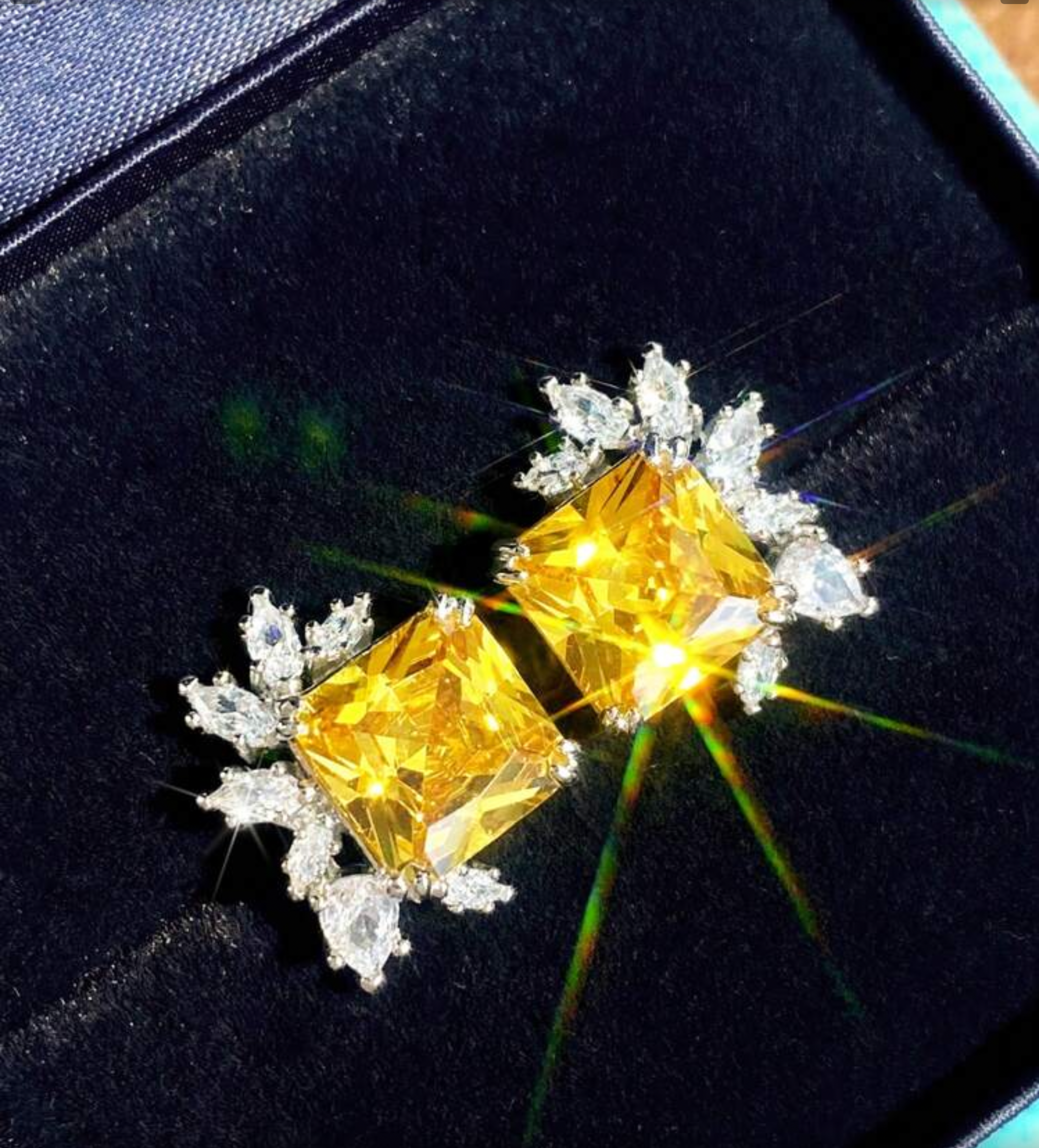 Fantasy Earring’s