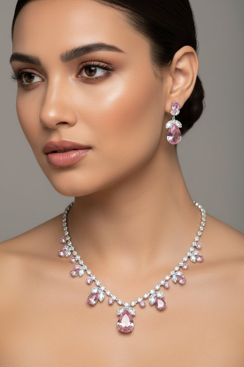 Tear Drop Necklace Se