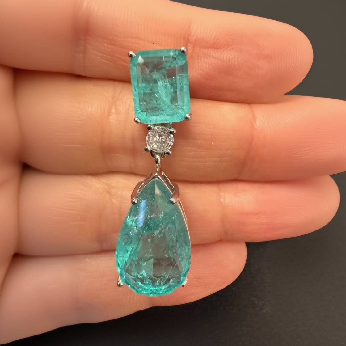 Emerald Earring