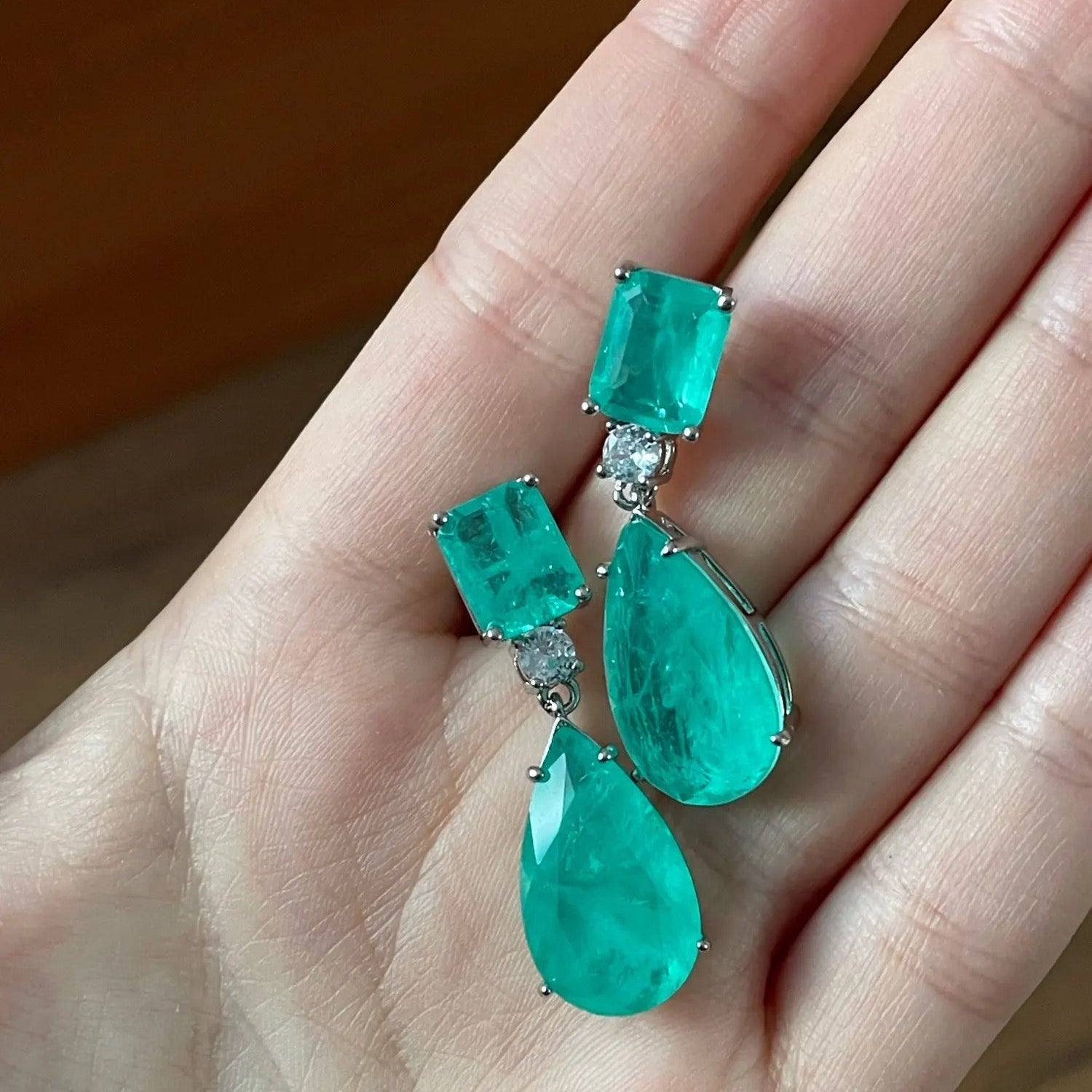 Emerald Earring