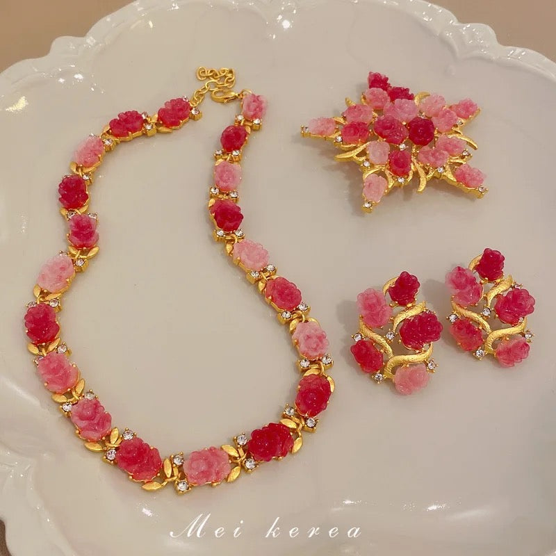 Rose Neckless Set & Brooch Pin
