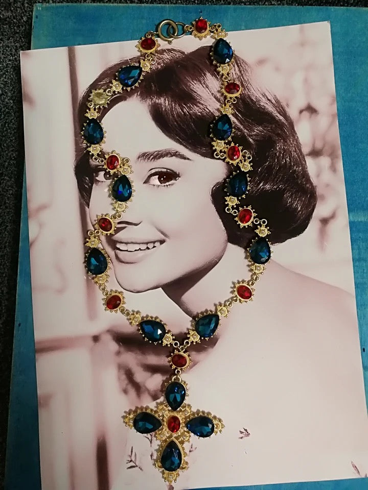 Statement Neckless