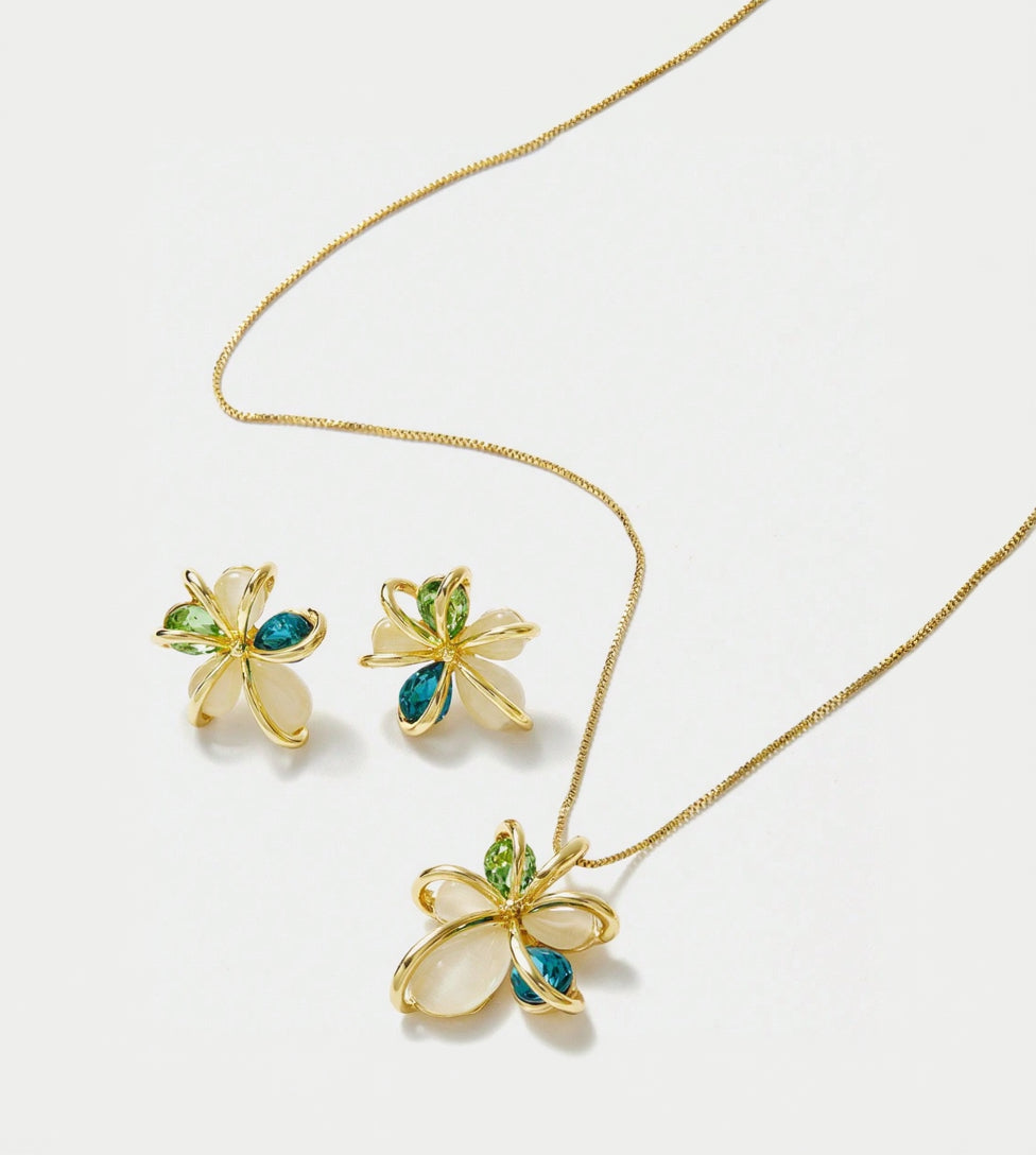 Floral Necklace Set