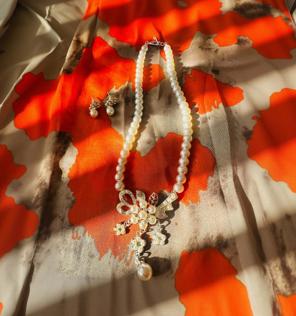 Pearl Necklace Set