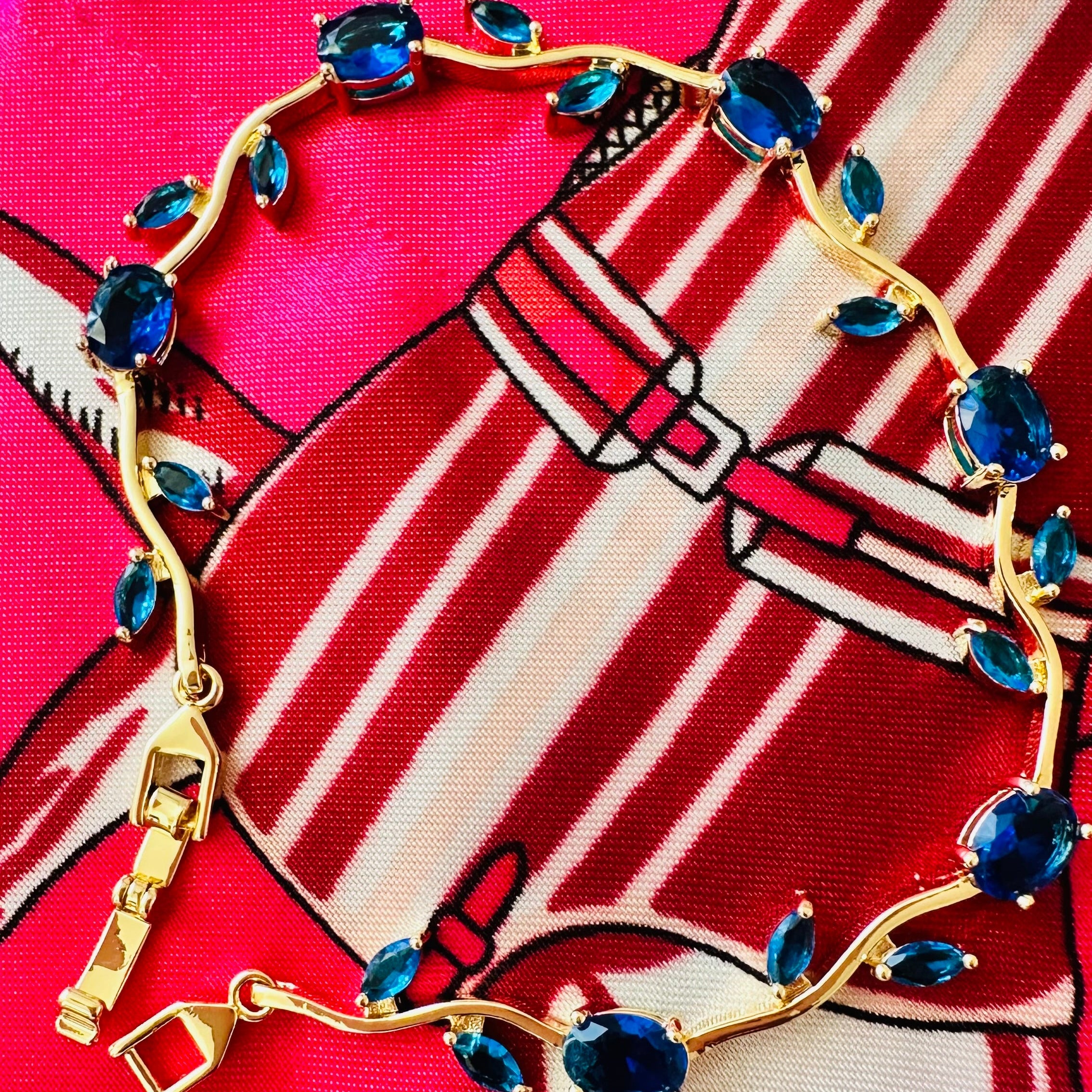 Rose bracelet