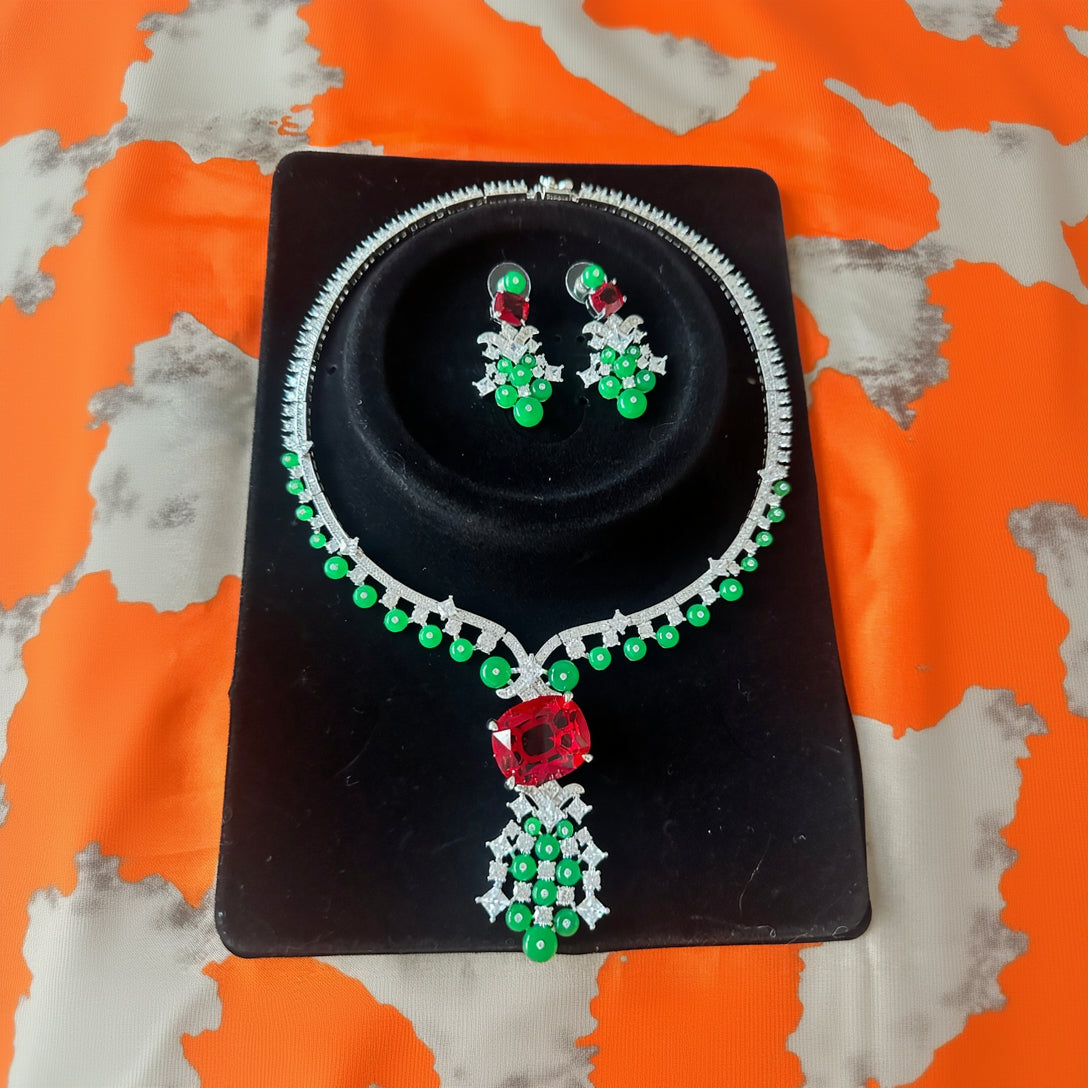Fantasy Necklace Set